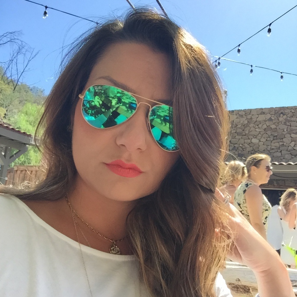 Meet your Posher, Rebecca